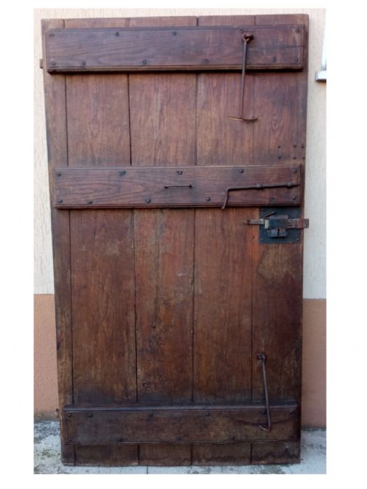 rustic door
    