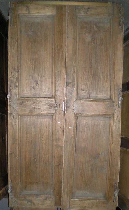 2 portas de choupo