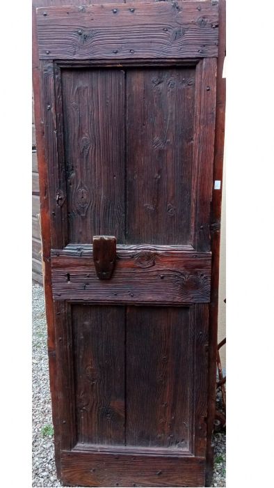 Single-leaf door