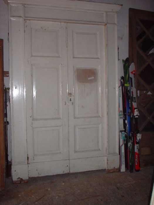 porta com moldura