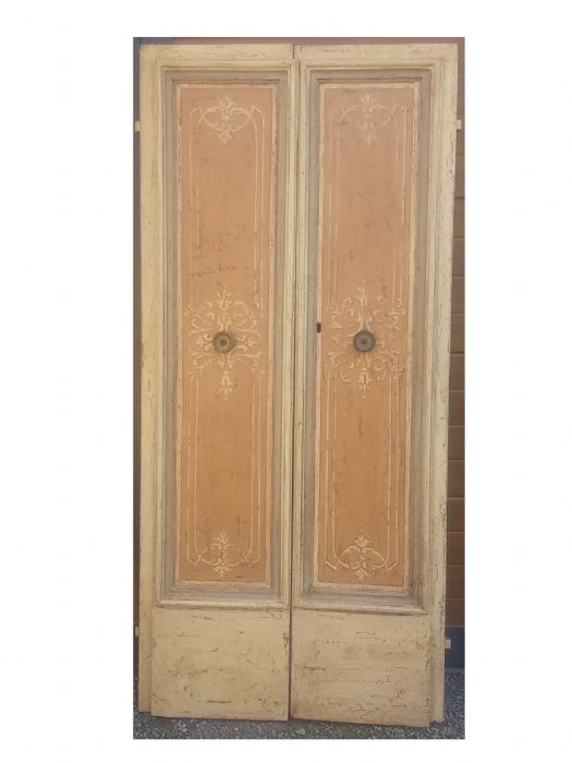 par de puertas