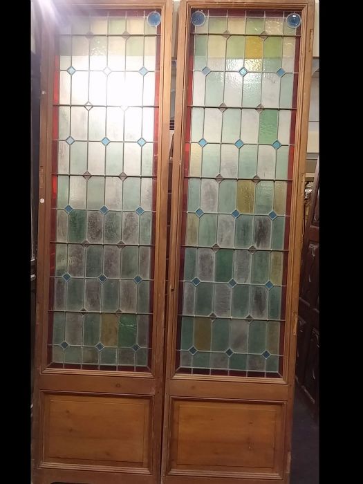 glass door
    